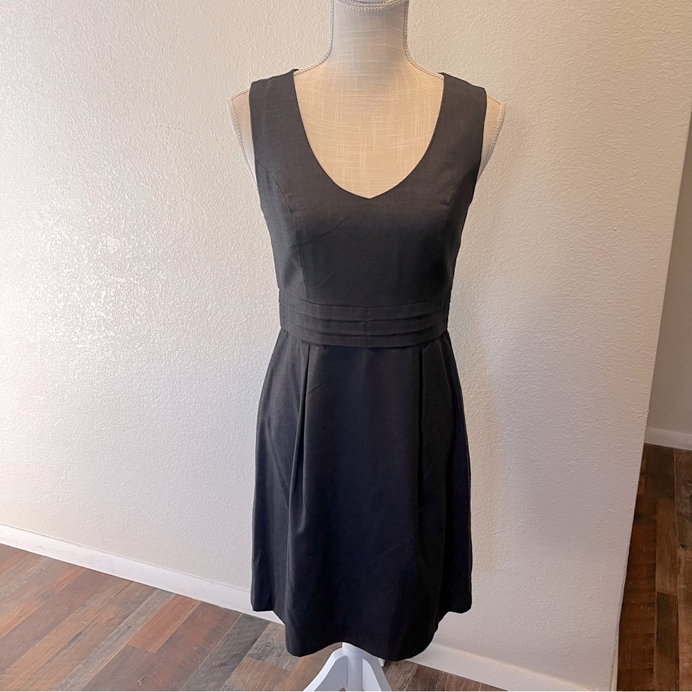 Forever 21 - Charcoal Gray Sleeveless Dress with Zip up Back - Size Med